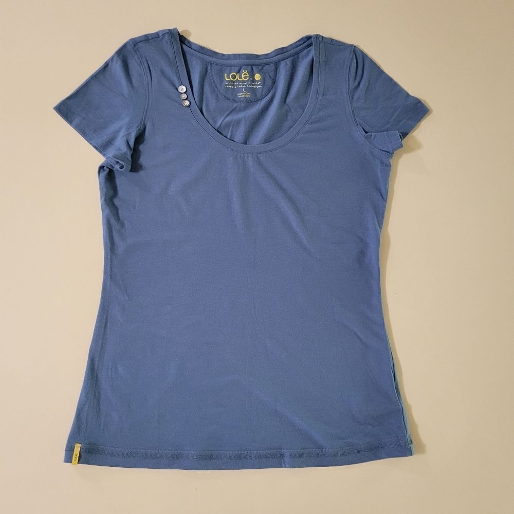 Lolë Women's Blue Scoop-neck Short Sleeve Spring Tee